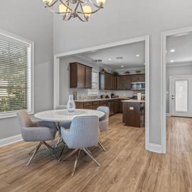 Luxury 2 Bedroom Townhouse #1