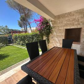 Luxury Apartment - San Pietro, hotel in Draç