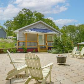Hudson Valley Retreat w/ Pool Near Greenwood Lake, hotel em Monroe