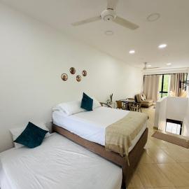 Alojamiento en Doradal - Apartaestudio central, Hotel in Doradal