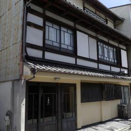 Machiya-Hotel Kyoto-ba 町屋ホテル 京都宿