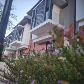 Sabrina Sweet Villa Batu walking distance Jatim Park 2, hotel Batuban