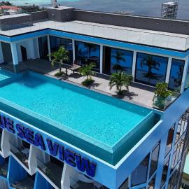 iCom Blue Seaview, hotel en Maafushi