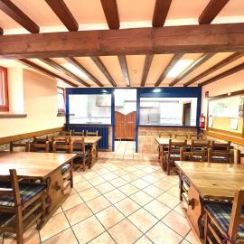 Albergue Urbasa -No se comparte, alojamiento entero, hotel in Eulate