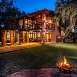 Sturt Desert Pea House, hotel in Alice Springs Airport