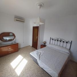 Habitación Frente al Mercadona A, hotel a Cantillana