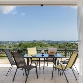 Olive Ηouse, Quiet, Cozy, mountain view, family
