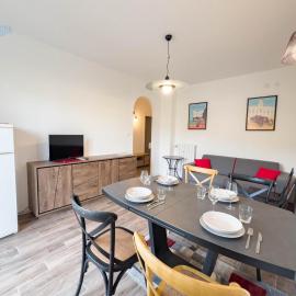 Cumano Tirabora Short Rent