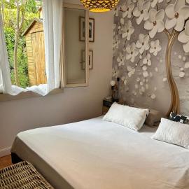 petite maison de vacances avec piscine dans un domaine, hotel a Fayence