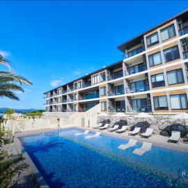 BATON SUITE Okinawa-kourijima, отель в городе Накидзин
