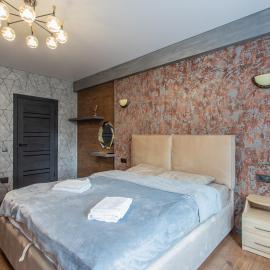 one bedroom apart with condition