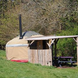 Self Contained Yurt - Beddick