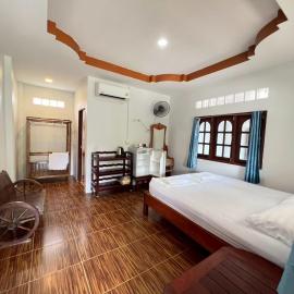 Silver Beach Bungalow, hotel a Haad Yao