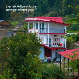 Syanaik Adiyan House – hotel w mieście Deoban