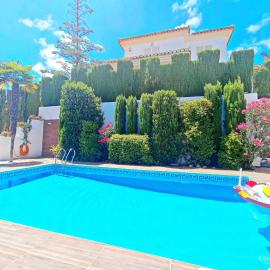 Chalet AIRAM, hotel Monachilban