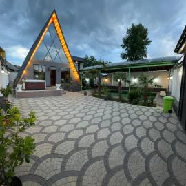 NatureNest A-Frame Cabin, hotell sihtkohas Qəbələ