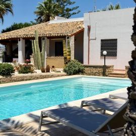 Villa Urùca, Hotel in Cava dʼAliga