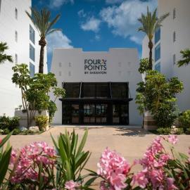 Four Points by Sheraton Costa Blanca Resort、ベニドルムのホテル