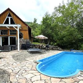 Chalet Stahl - Ferienhaus mit Pool