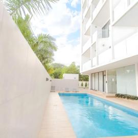 Accra Luxury Apartments @ Pine Court, מלון בCantonments