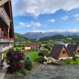Apartments Čebelica, hotel in Bohinj