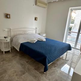 Viesnīca Tsakalos Apartments pilsētā Edipsa