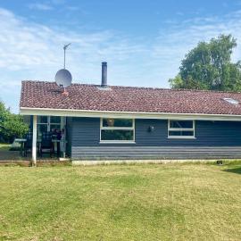 Stunning Home In Melby With Wifi, hotel v destinaci Melby