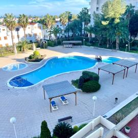 PUNTA PRIMA y VISTAS PISCINA