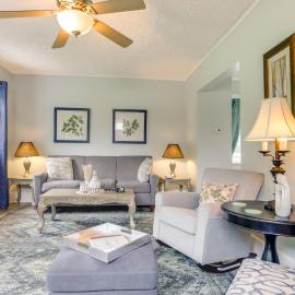Near Campus & Dtwn! Dog-Friendly Dayton Retreat