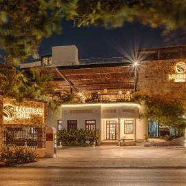 Hotel Las Brisas Merida, хотел в Мерида