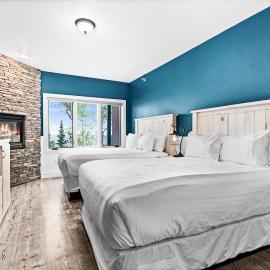 Breathtaking Lake Views Studio, 2 Queen Beds, Fireplace and Heated Indoor and Outdoor Pools, отель в городе Ту-Харборс