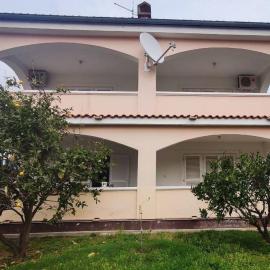 Apartments with parking space Lopar, Rab - 23968