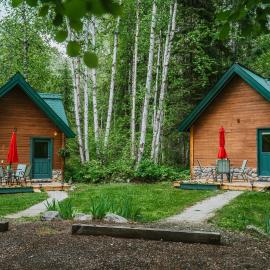 Across the Creek Cabins, hotel a Clearwater