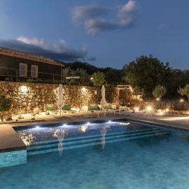PODERE DELL'ETNA SEGRETA - Essential Nature Hotel & Glamping, hotel i Biancavilla