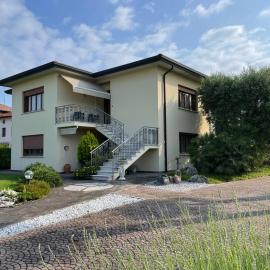 Nostro Rifugio Vacanza, hotel en Brugnera