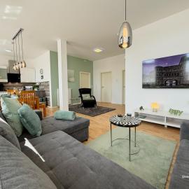 로스하임에 위치한 호텔 Komfort Ferienwohnungen mit Wellness-Garten - Gästehaus am Bachlauf - Losheim am See