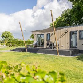 Chalet Artistique، فندق في Oldeberkoop