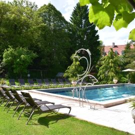 Gartenhotel Kloepferkeller: Eibiswald şehrinde bir otel