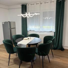 Apartman Anita SELF CHECK-IN, FREE PARKING, hotel di Kutina