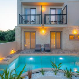 TESORO Home & Spa、プラキアスのホテル