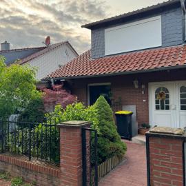 Komplett neu renovierte Wohnung!