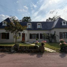 Étage complet à la campagne, hotel a Chanzeaux