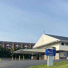 Baymont by Wyndham Petoskey, hotel i Petoskey