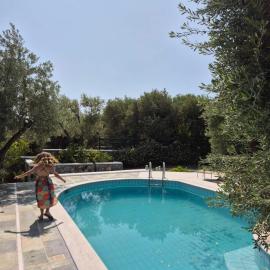 Tranquil Haven with Private Pool，Trýgonas的飯店