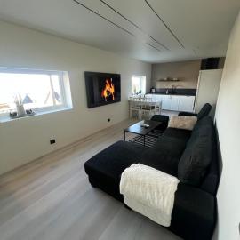 New Modern Apartment in Senja with 2 bedrooms, hotell sihtkohas Senja