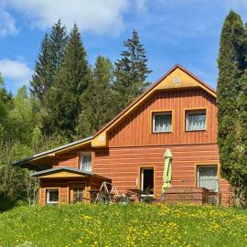 Celá Horská Chata Maty - až 25 lůžek, hotel u gradu 'Dolni Dvur'