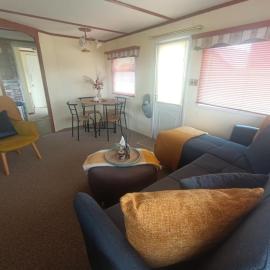 Mount bolton mobile home, hotel in Portlaw