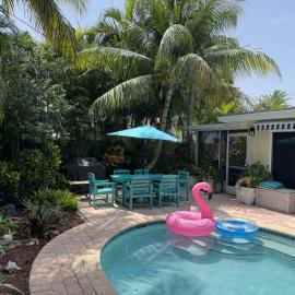 Tropical Dream Heated Pool House