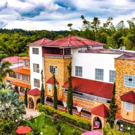 Casa Nova Hotel campestre, готель у місті Сіркасія