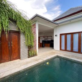 Kalma Villa 1Br Private Villa Seririt